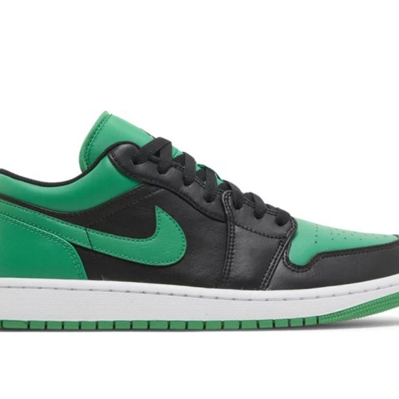 Green Nike Dunks - Picture 4 of 4